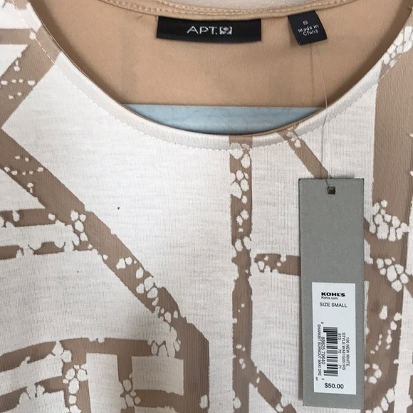 Dress - Picture 6 of 7